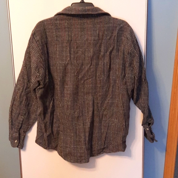 Wool button down - Picture 4 of 5